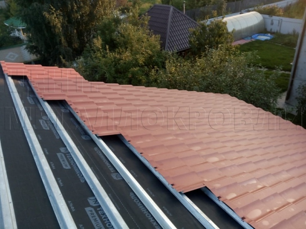 Металлочерепица Геркулес 8004 терракотовый Стальной Бархат от Центра Металлокровли в Кургане